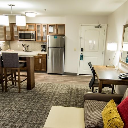 Staybridge Suites Anchorage By Ihg Exteriör bild