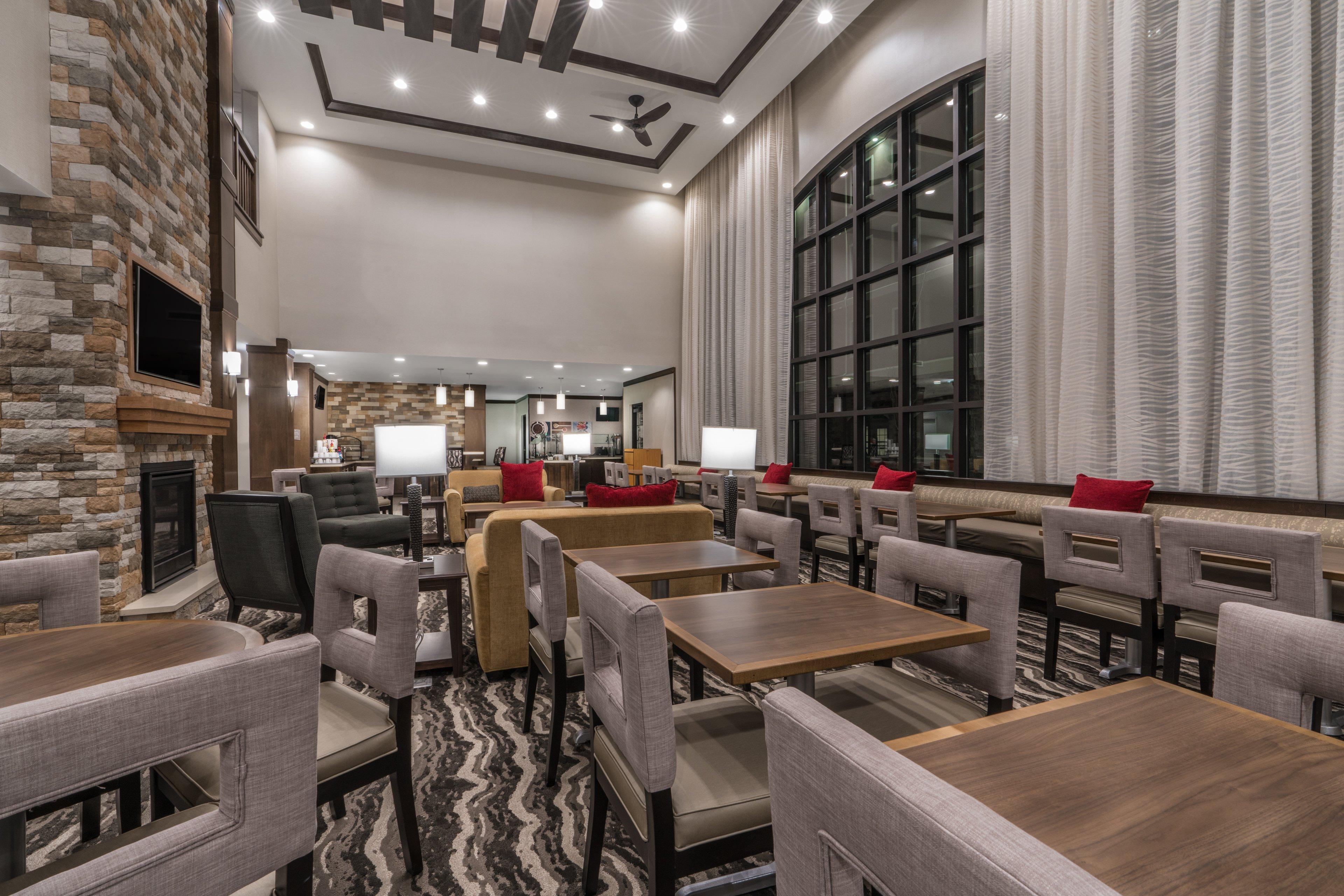 Staybridge Suites Anchorage By Ihg Exteriör bild
