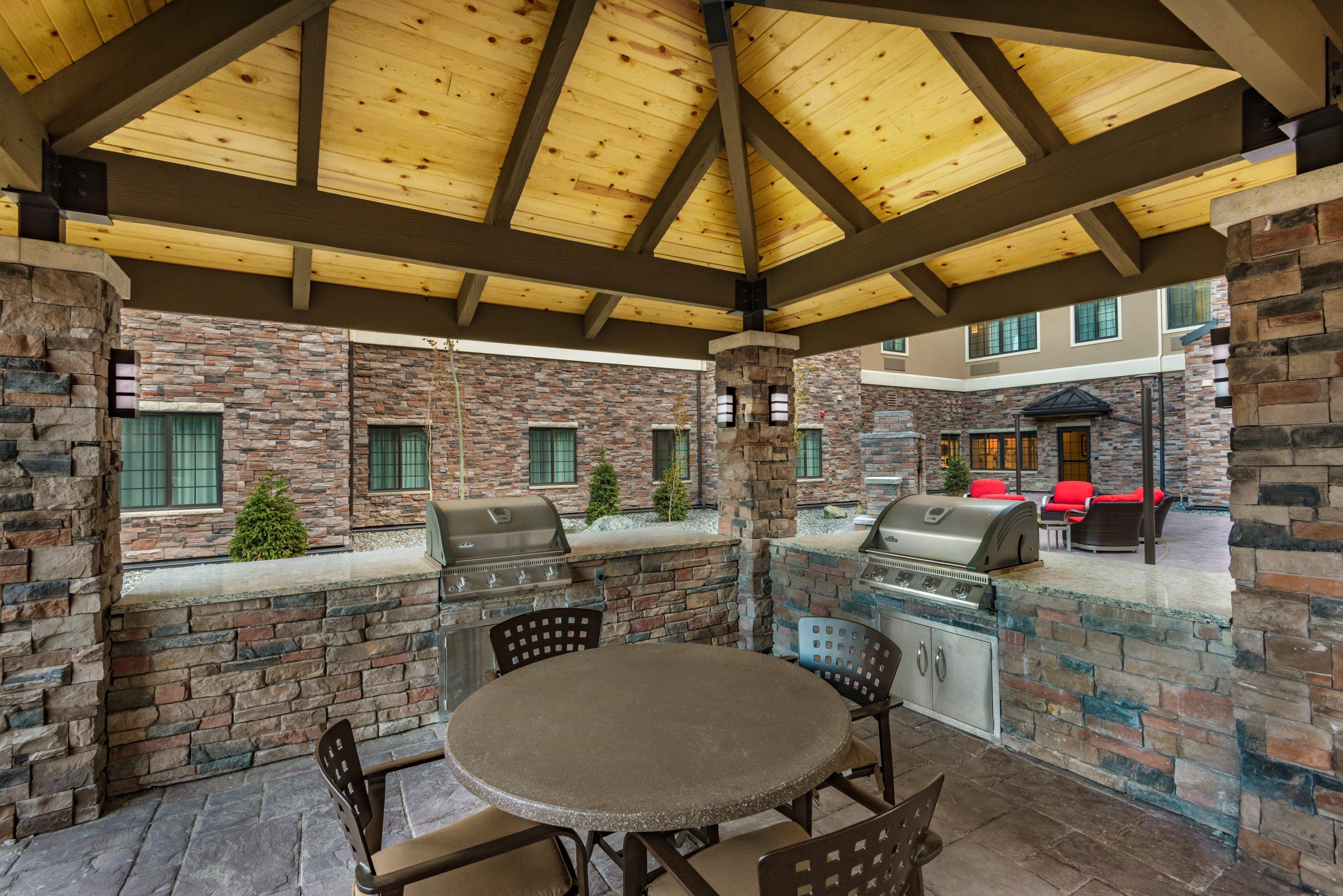 Staybridge Suites Anchorage By Ihg Exteriör bild