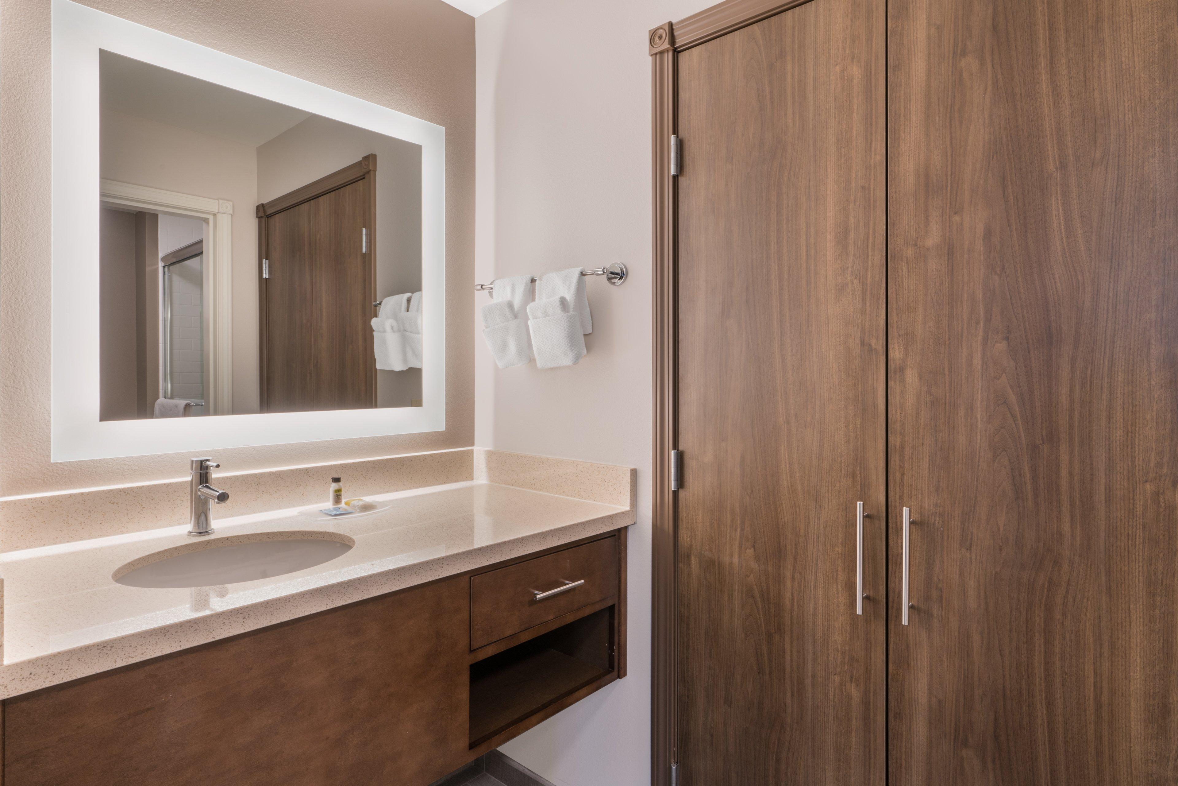 Staybridge Suites Anchorage By Ihg Exteriör bild